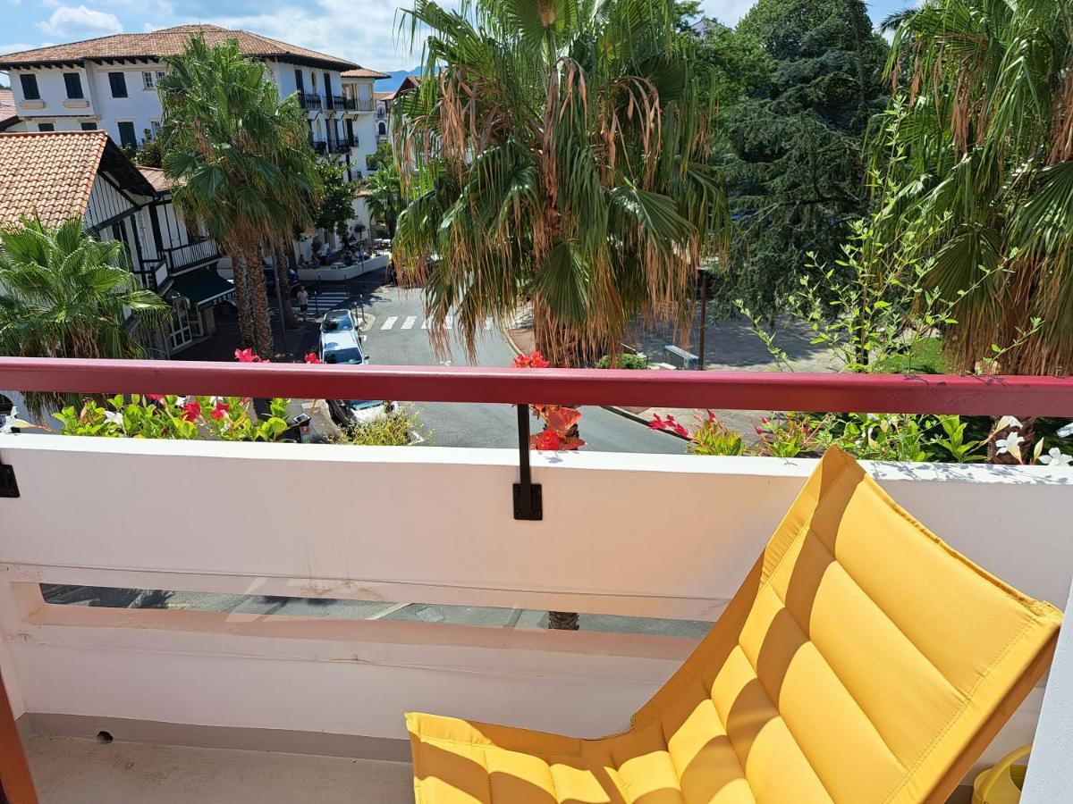 Superbe Appartement T3 Au Centre Plage .Parking Hendaye Eksteriør billede