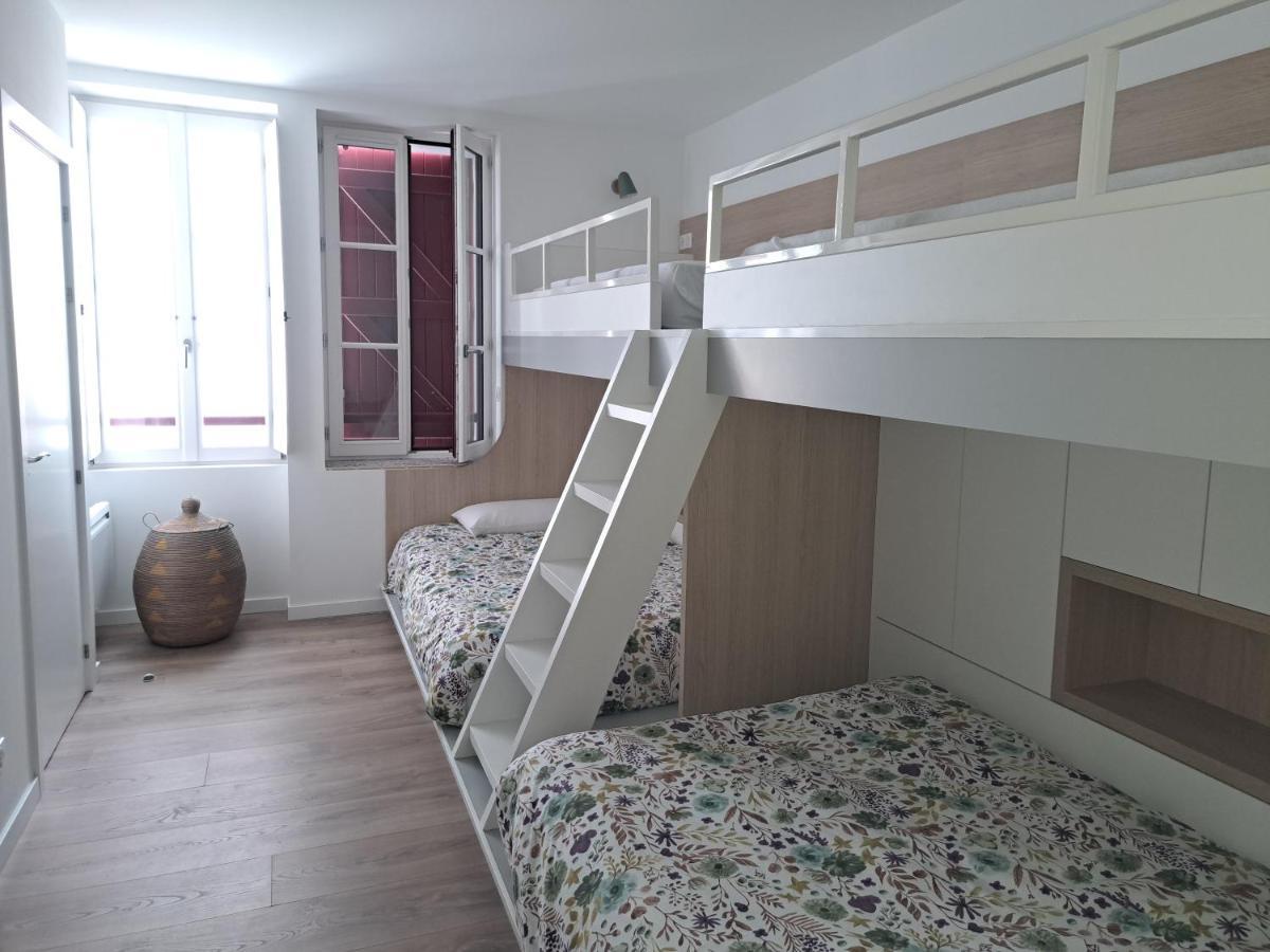 Superbe Appartement T3 Au Centre Plage .Parking Hendaye Eksteriør billede